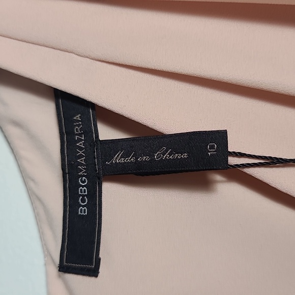 BCBGMAXAZRIA NWT Slit Sleeve Overlay Gown in Bare Pink Size 10 - Picture 6 of 16